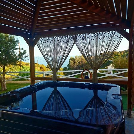 Kerame Paradise Villa Ágios Kírykos Eksteriør billede