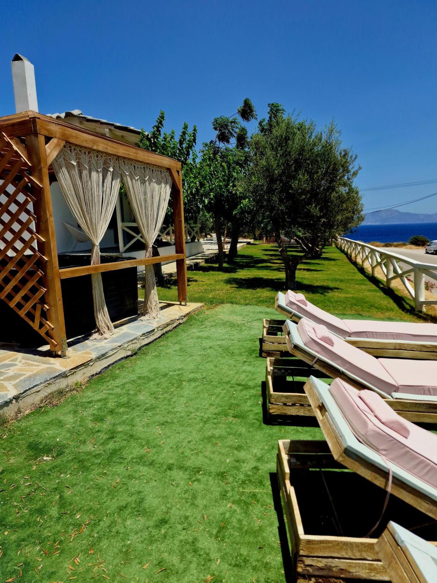 Kerame Paradise Villa Ágios Kírykos Eksteriør billede